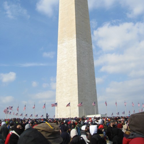 Crowds by the Washington Monument