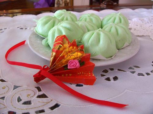 Green buns for Chinese New Year